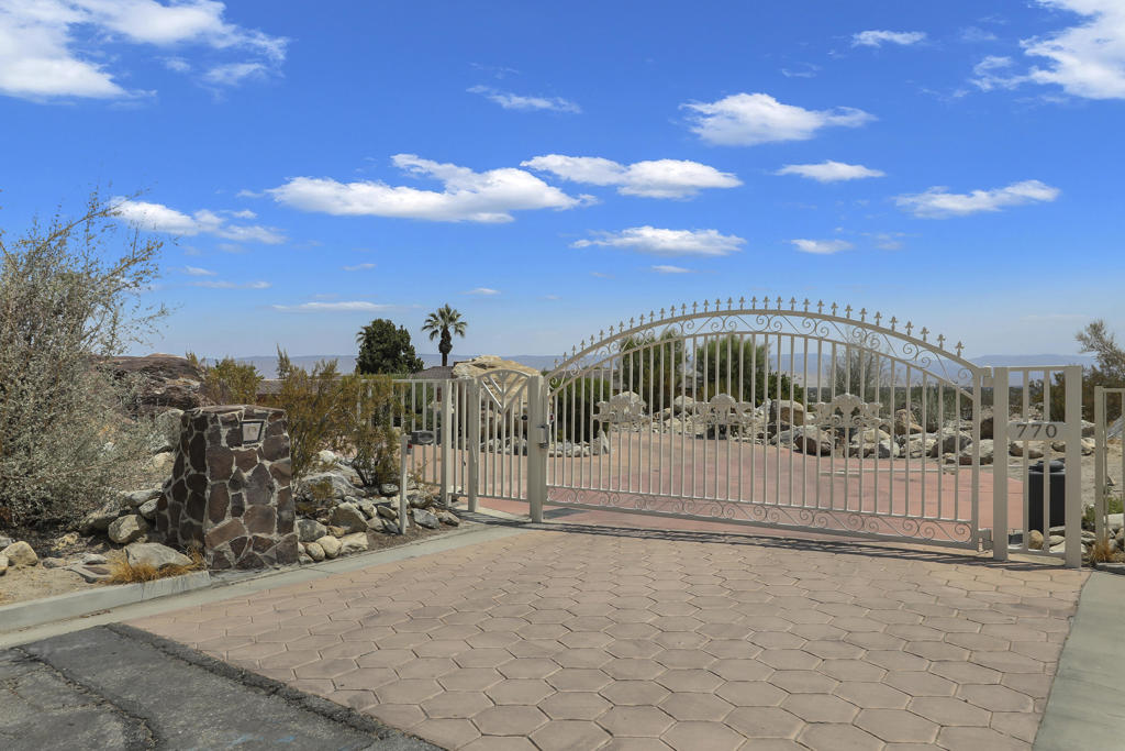 770 S La Mirada Road