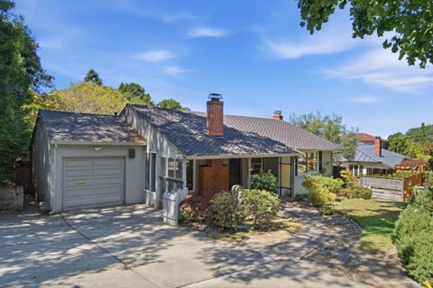 Photo of 720 Hacienda Way, Millbrae, CA 94030 (MLS # ML82057138)