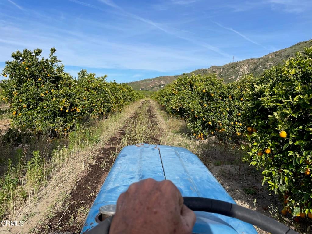 2500 , 2560 E Guiberson Road