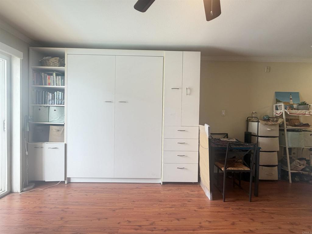 1021 Scott St 233