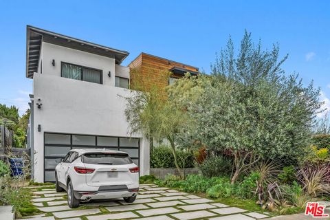 Tiny photo for 2230 Malcolm Avenue, Los Angeles, CA 90064 (MLS # 26645247)