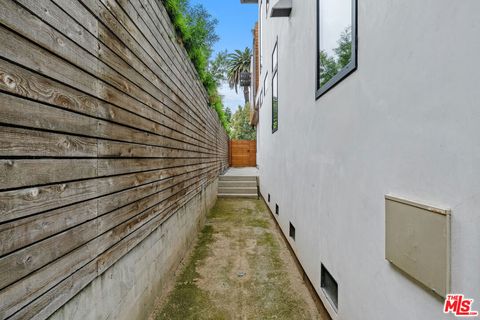 Tiny photo for 2230 Malcolm Avenue, Los Angeles, CA 90064 (MLS # 26645247)