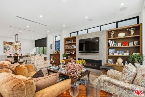 Tiny photo for 2230 Malcolm Avenue, Los Angeles, CA 90064 (MLS # 26645247)