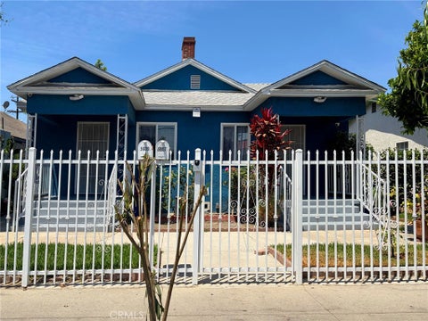Photo of 5607 S Normandie Avenue S, Los Angeles, CA 90037 (MLS # RS26165347)