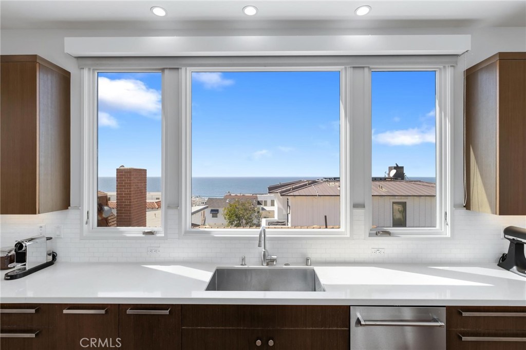 308 17th Street