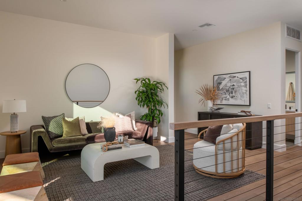 Pacific Beach - Residential