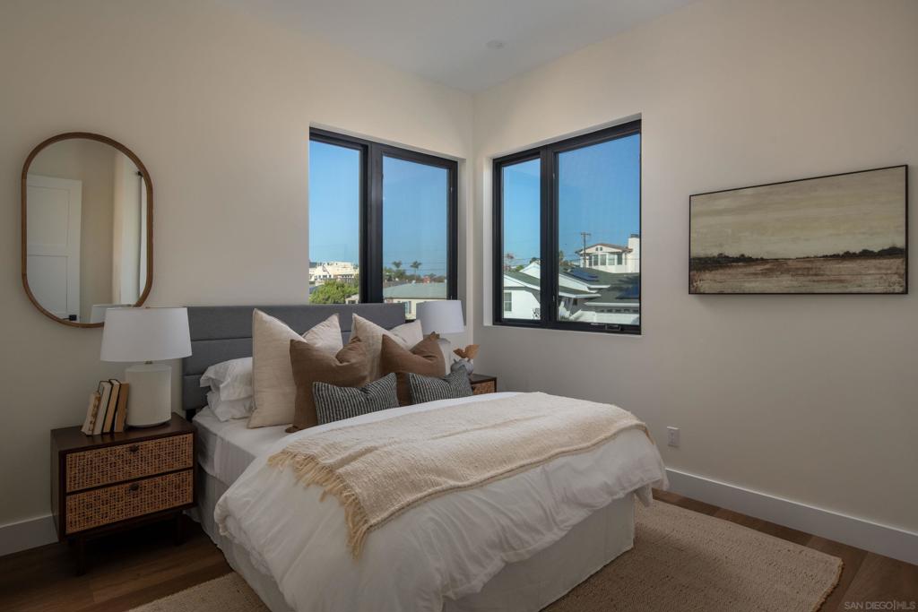 Pacific Beach - Residential