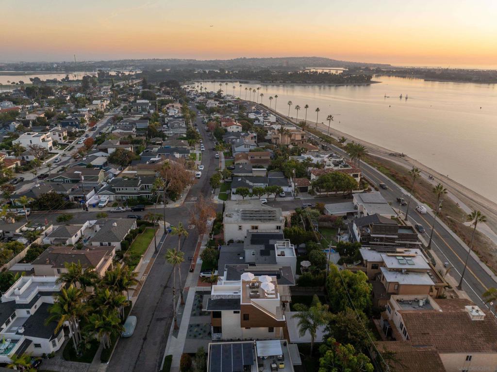 Pacific Beach - Residential