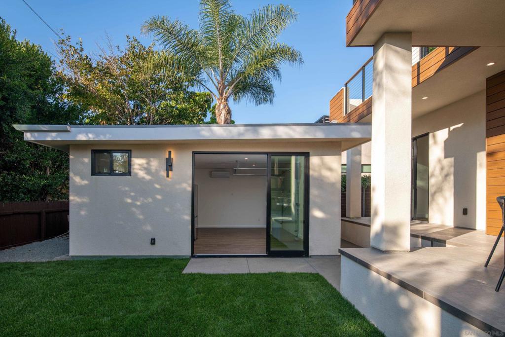 Pacific Beach - Residential