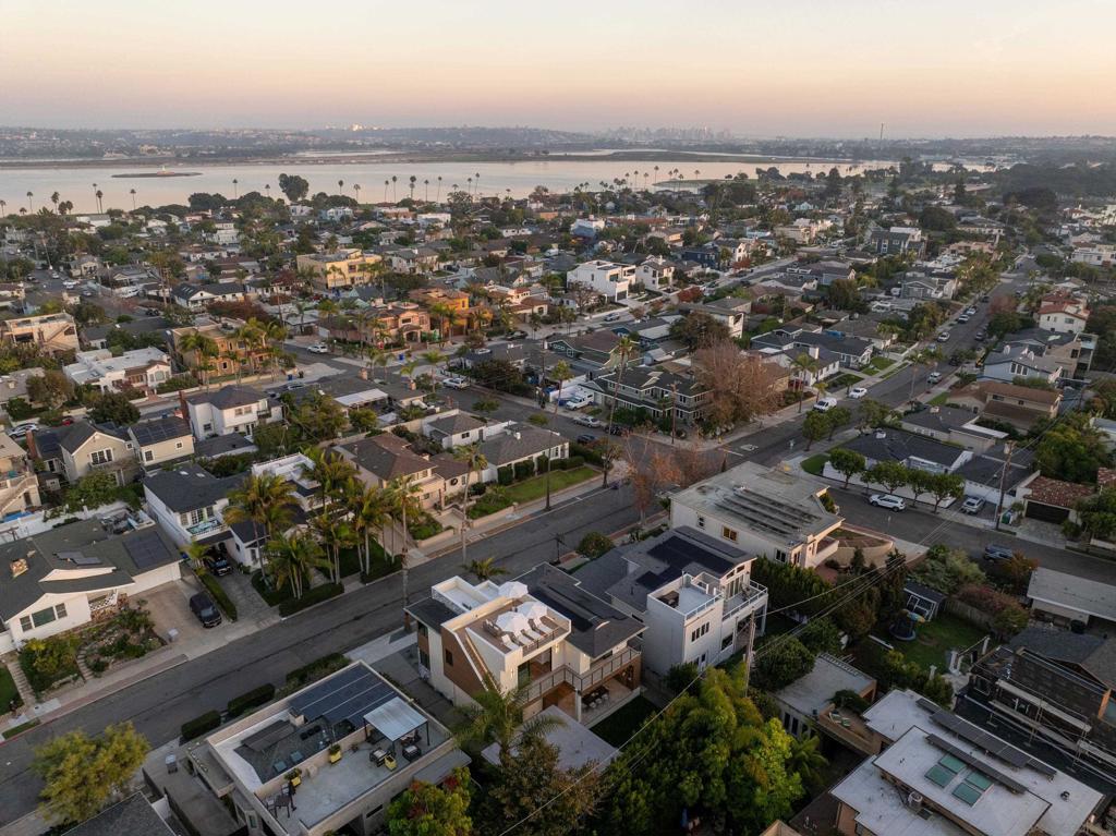 Pacific Beach - Residential