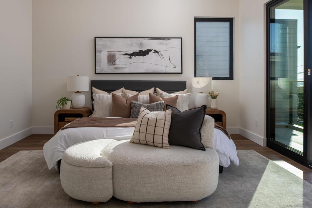 Pacific Beach - Residential