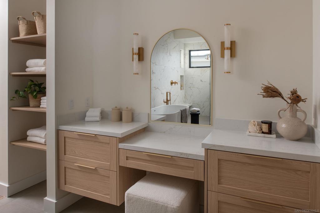 Pacific Beach - Residential