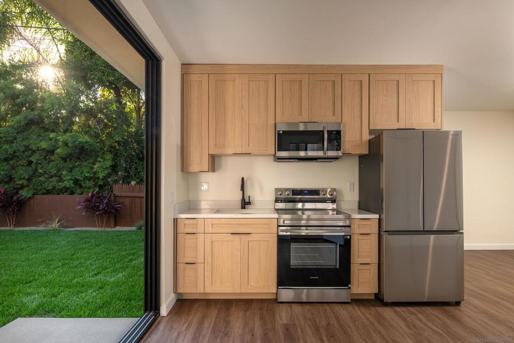 Pacific Beach - Residential