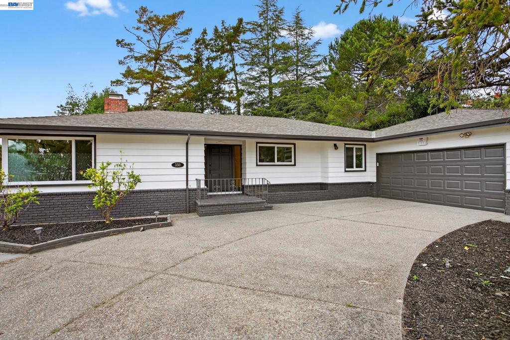 350 Elysian Fields Dr Dr, Oakland CA 94605