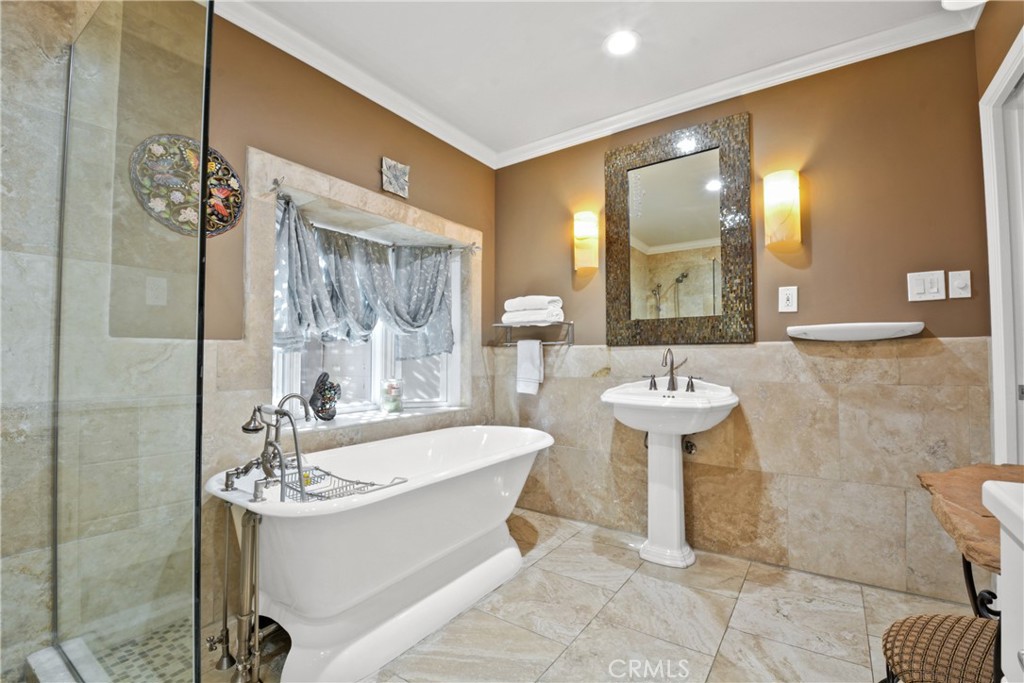 North Long Beach (NLB) - Residential
