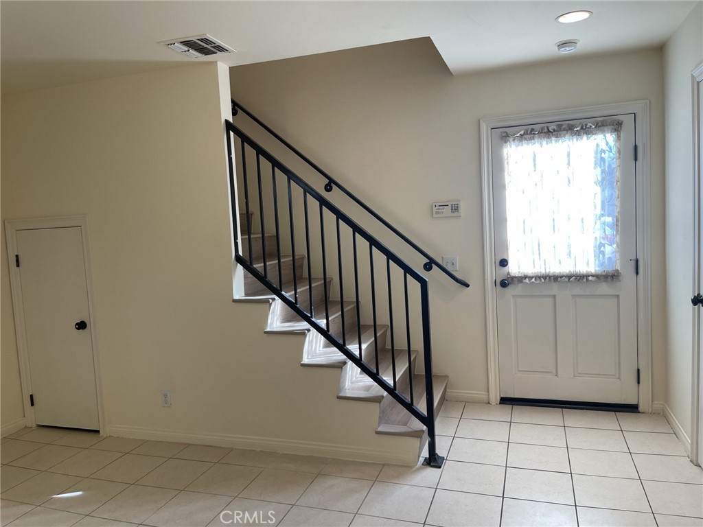 OTHR - Residential Lease