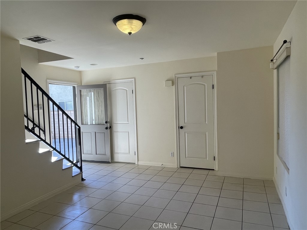 OTHR - Residential Lease