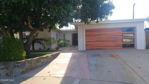 Photo of 1720 Elsinore Circle, Oxnard, CA 93035 (MLS # 226000371)