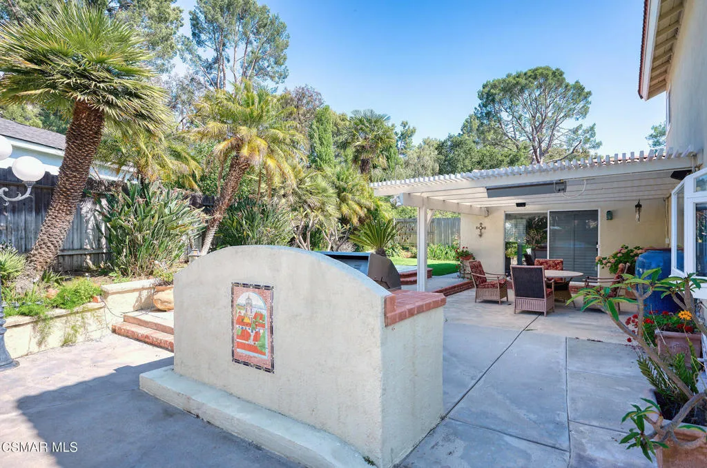 Thousand Oaks, California 91360, United States, 4 Bedrooms Bedrooms, ,4 BathroomsBathrooms,Residential,Active,150313