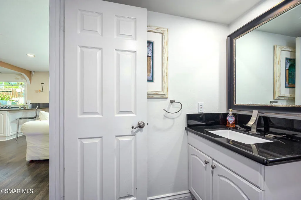 Thousand Oaks, California 91360, United States, 4 Bedrooms Bedrooms, ,4 BathroomsBathrooms,Residential,Active,150313