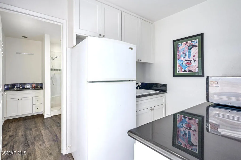 Thousand Oaks, California 91360, United States, 4 Bedrooms Bedrooms, ,4 BathroomsBathrooms,Residential,Active,150313