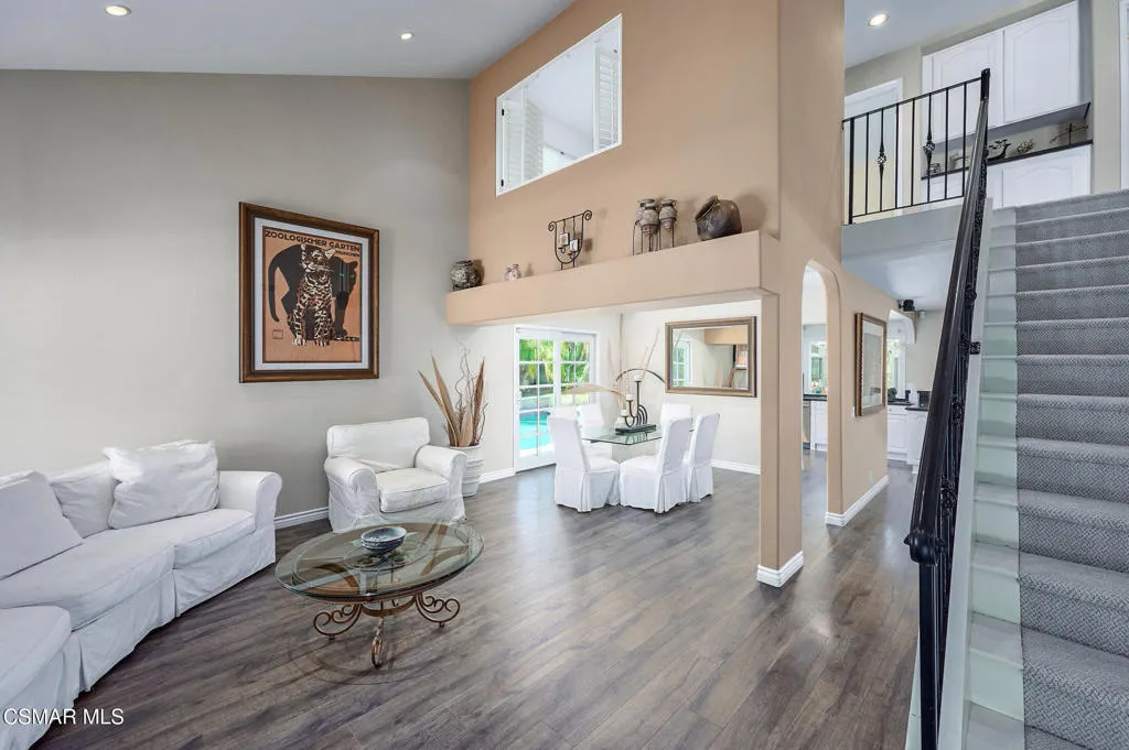 Thousand Oaks, California 91360, United States, 4 Bedrooms Bedrooms, ,4 BathroomsBathrooms,Residential,Active,150313