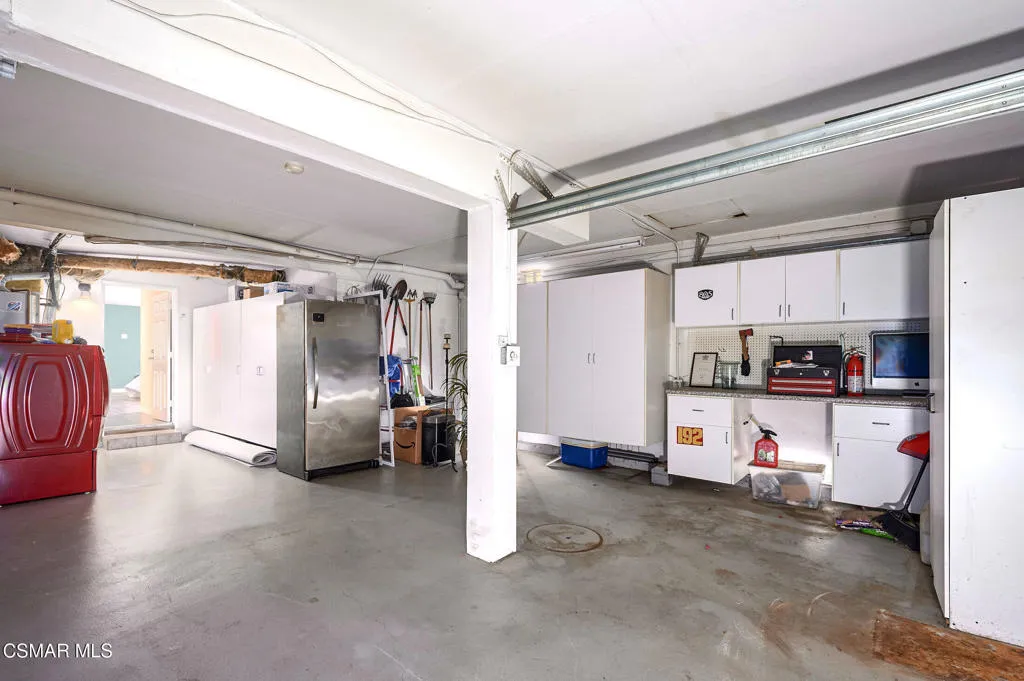 Thousand Oaks, California 91360, United States, 4 Bedrooms Bedrooms, ,4 BathroomsBathrooms,Residential,Active,150313