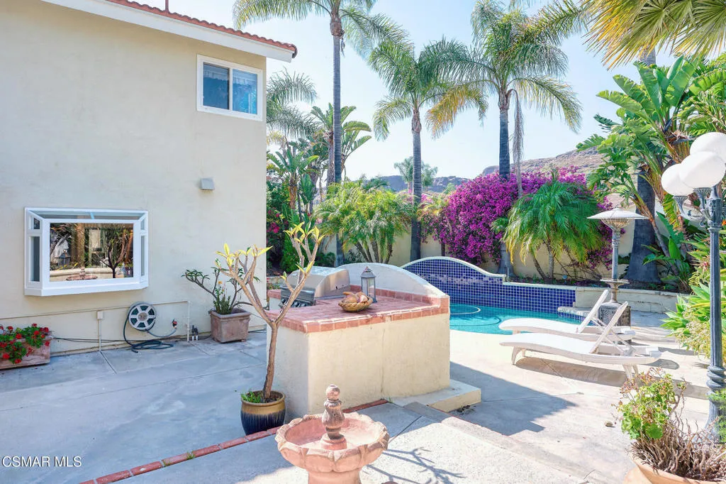 Thousand Oaks, California 91360, United States, 4 Bedrooms Bedrooms, ,4 BathroomsBathrooms,Residential,Active,150313