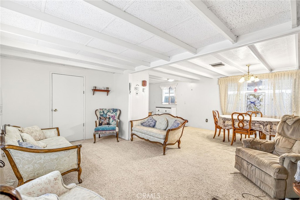 43531 Acacia Avenue E 66