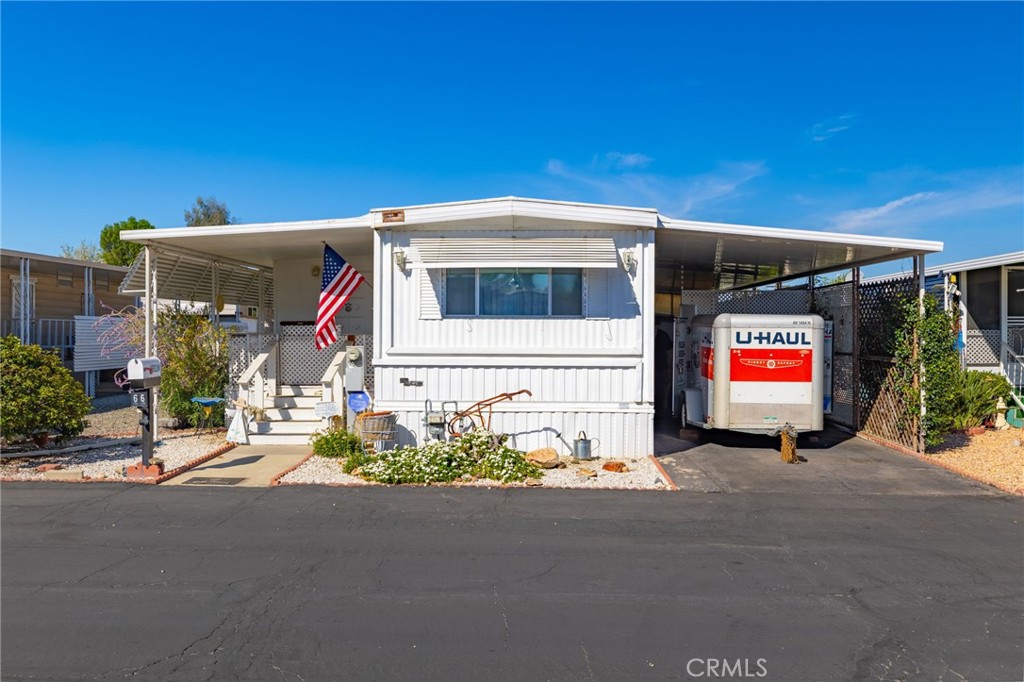 43531 Acacia Avenue E 66