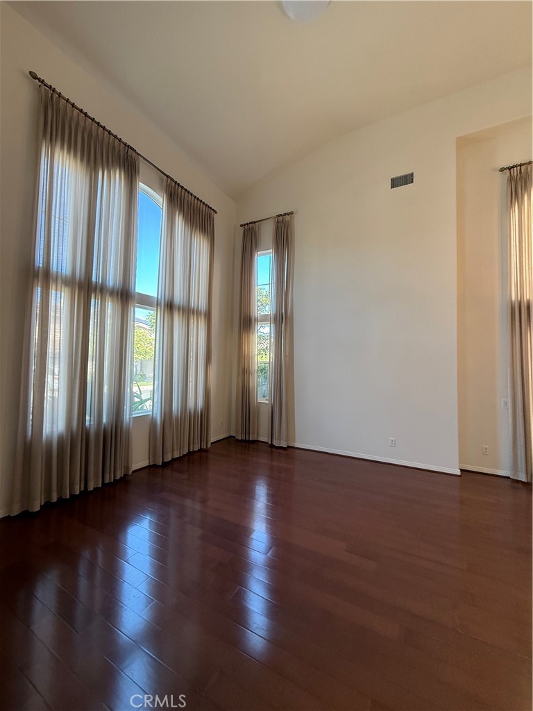 Vista West Park (VS) - Residential Lease