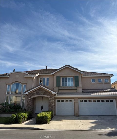 6 Ponte Irvine CA 92606