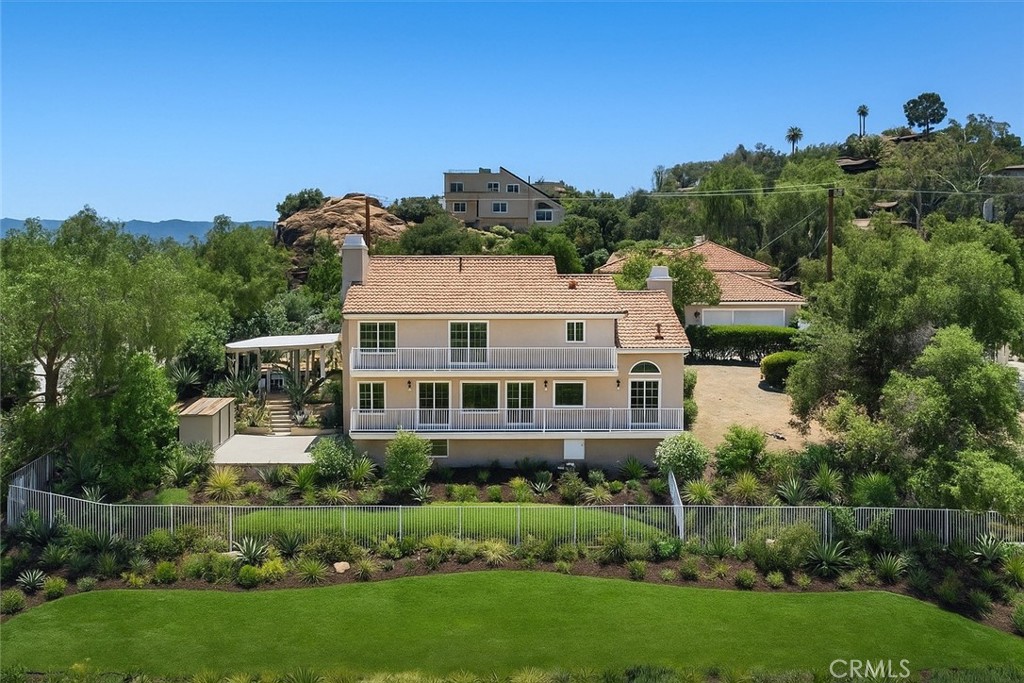 8838 Chatlake Drive