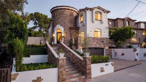 Photo of 8808 Yates Street, Sunland, CA 91040 (MLS # GD26165330)