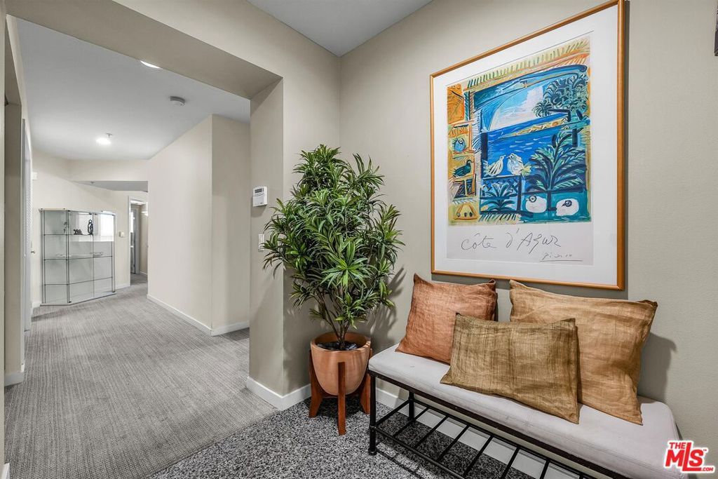 Photo of 1222 S Westgate Avenue #103, Los Angeles, CA 90025 (MLS # 25601021)