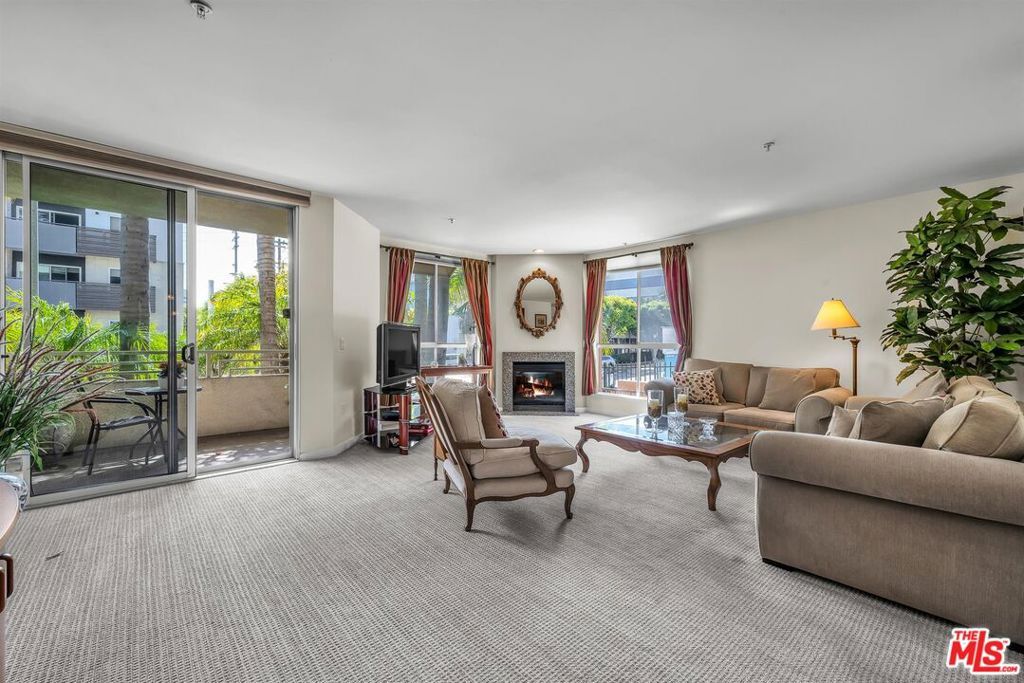Photo of 1222 S Westgate Avenue #103, Los Angeles, CA 90025 (MLS # 25601021)