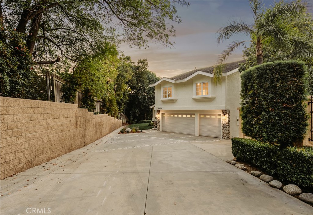18571 Buena Vista Avenue