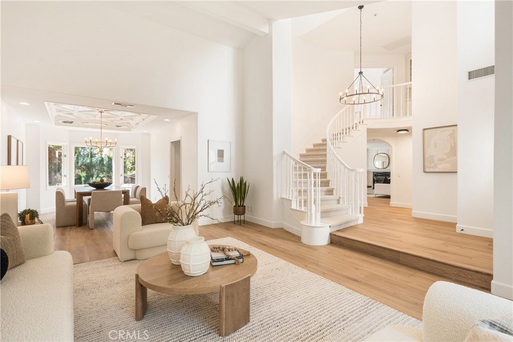 18571 Buena Vista Avenue