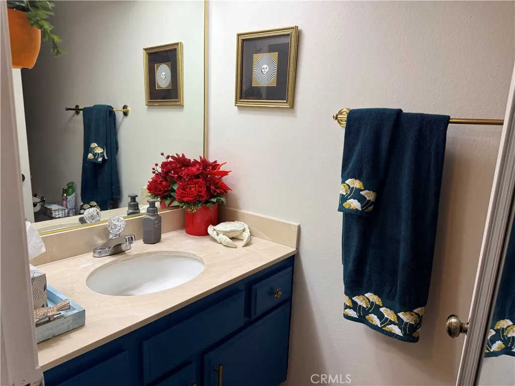 San Bernardino, California 92404, United States, 2 Bedrooms Bedrooms, ,2 BathroomsBathrooms,Residential,Active,214699