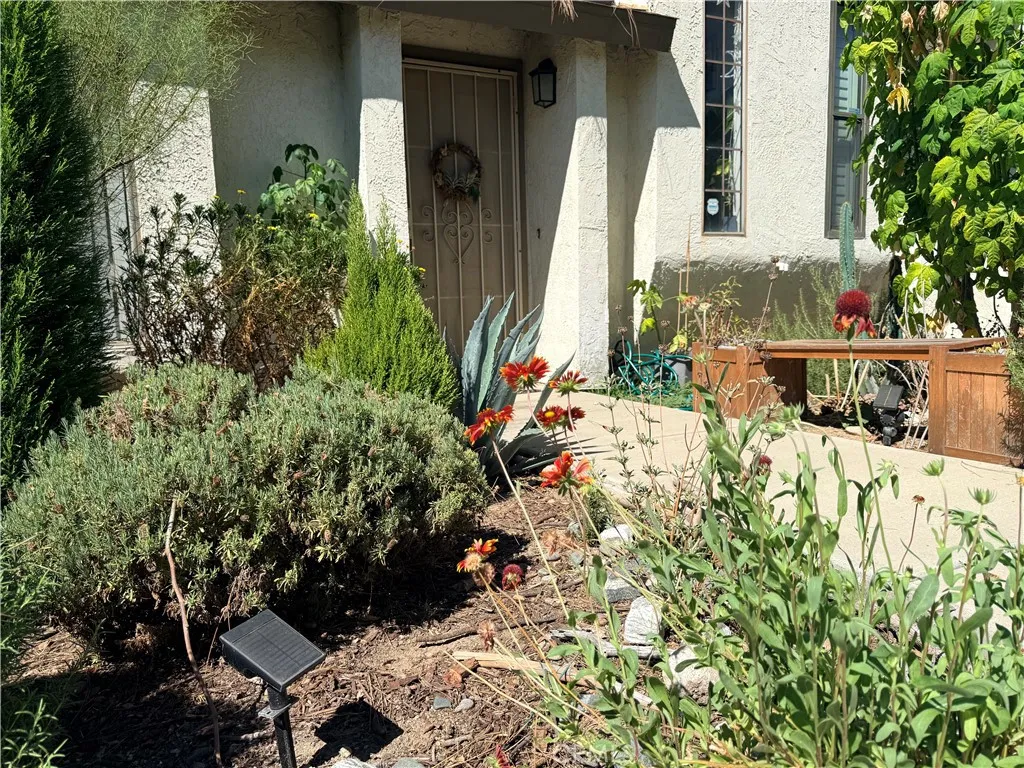 San Bernardino, California 92404, United States, 2 Bedrooms Bedrooms, ,2 BathroomsBathrooms,Residential,Active,214699