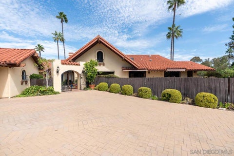 Photo of 6503 Via Dos Valles, Rancho Santa Fe, CA 92067 (MLS # 260022166SD)