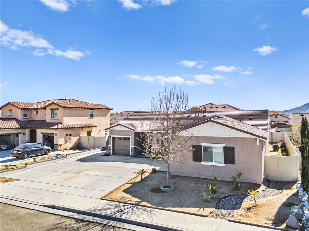 1842 Stream Pointe