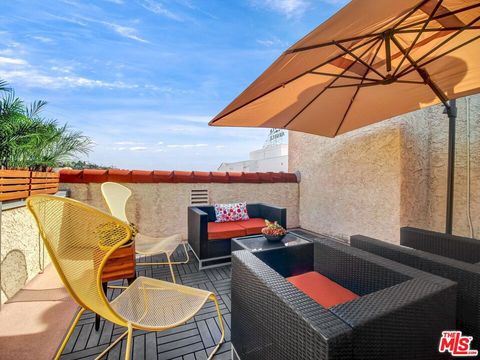 1900 Vine Street 306 Los Angeles CA 90068