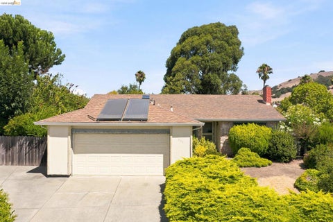 Photo of 280 Pamela Ct CT, Vallejo, CA 94589 (MLS # 41146497)