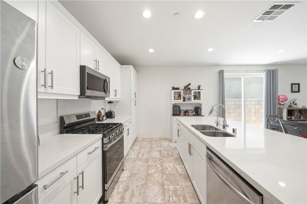 2242 Autumn Court