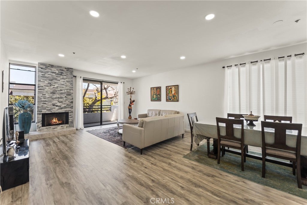 Photo of 1935 Malcolm Avenue #201, Los Angeles, CA 90025 (MLS # SR26130690)