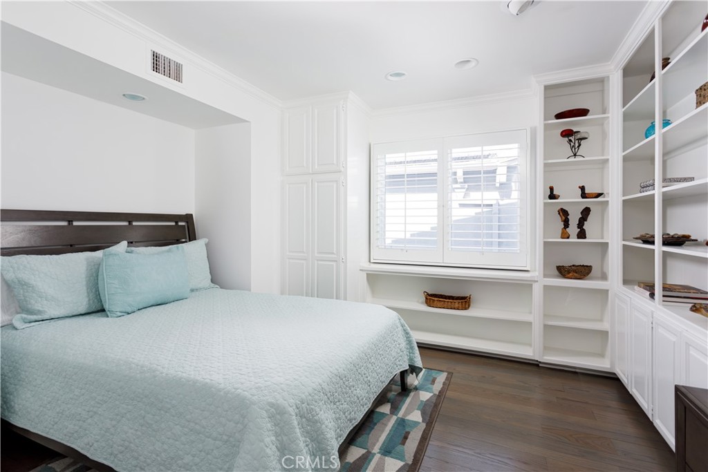 Lido Island (LIDO) - Residential Lease