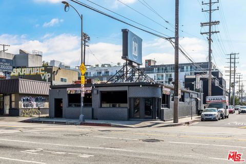 Photo of 13484 Washington Boulevard, Marina Del Rey, CA 90292 (MLS # 25566955)