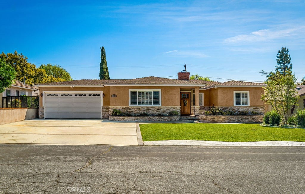 8646 Davista Drive