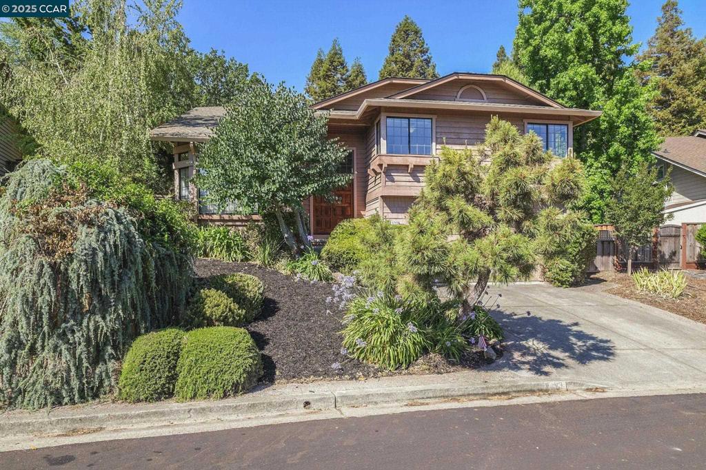 A fabulous home buying opportunity in the highly desired Chateau Ridge neighborhood in Martinez on the Pleasant Hill border. Spacious 4 bedroom, 2 bath home that gives the new owner the opportunity to update, remodel and repair to make it their own. Additional features include living room, formal dining area, open kitchen with breakfast nook & family room with fireplace, and indoor laundry room. Attached 2 car garage. Large private backyard. Minutes to Hidden Lake Park, hiking, shopping, restaurants, schools, freeway access and more. Open House Sunday August 10 from 1:30-4pm.